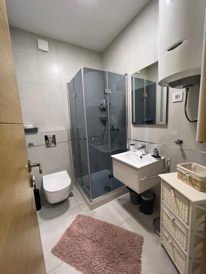 Apartment Luxe Nine Novi Sad Eksteriør bilde