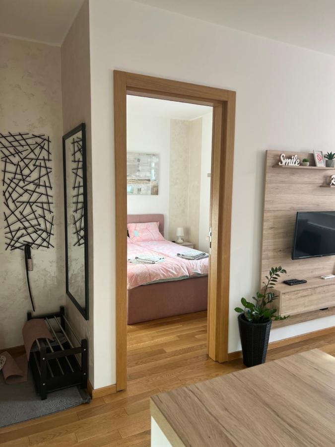 Apartment Luxe Nine Novi Sad Eksteriør bilde